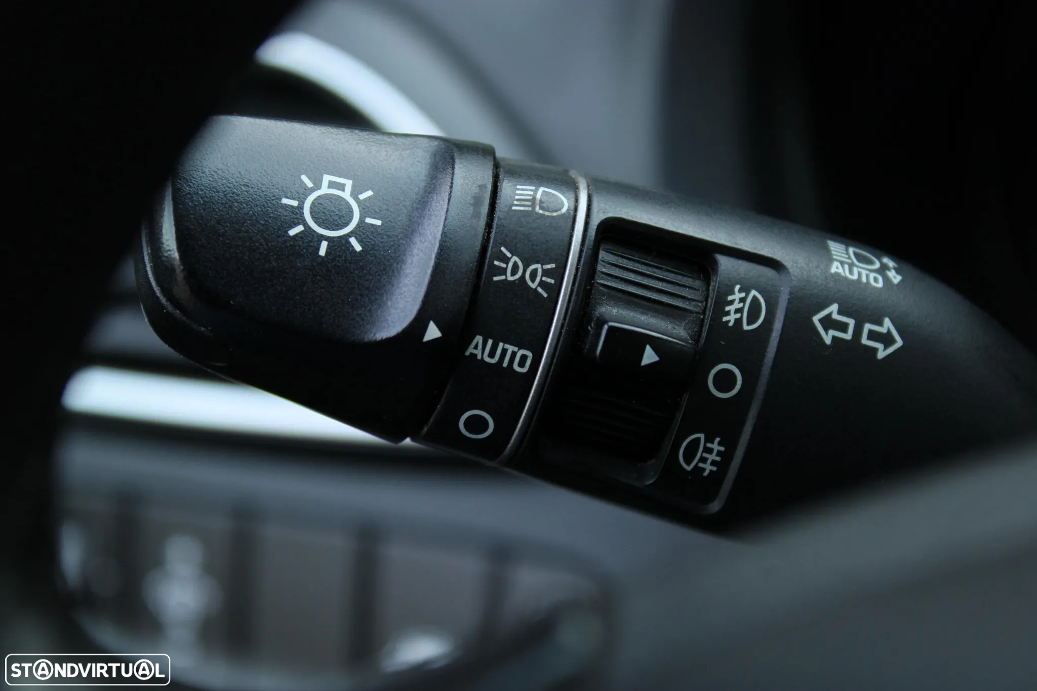 Hyundai i30 1.6 CRDI STyle Plus - 27