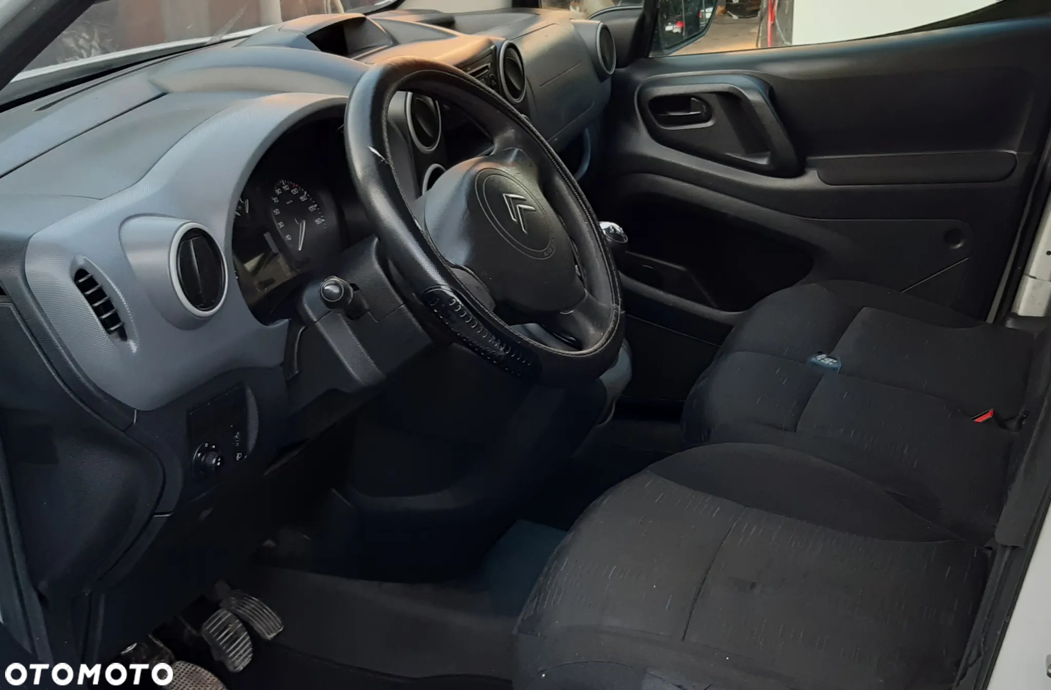 Citroën Berlingo 1.6 HDi 75 Advance - 6