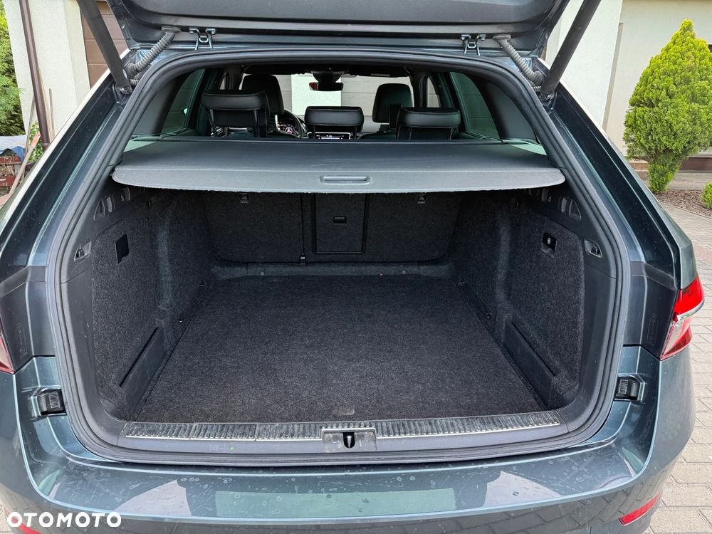 Skoda Superb 2.0 TSI L&K DSG - 19