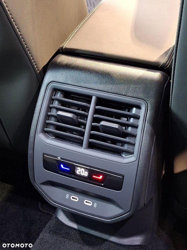 Cupra Formentor 2.0 TSI Tribe Edition VZ DSG - 33