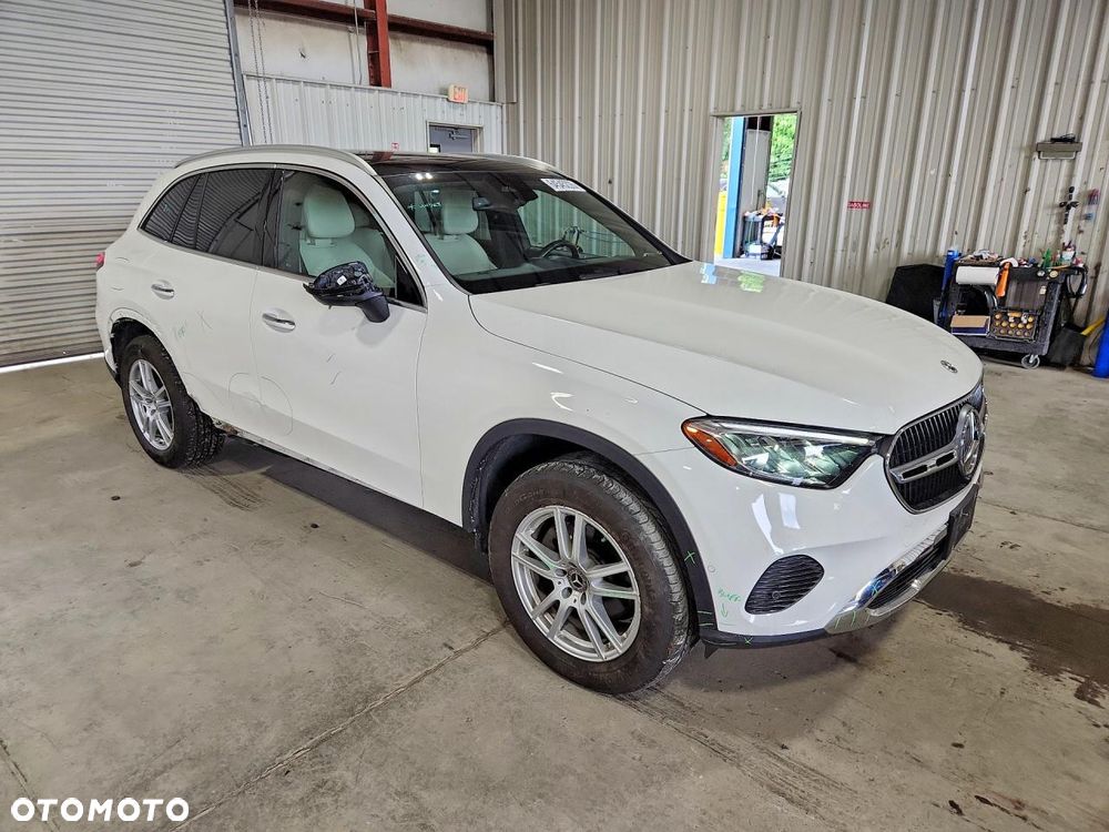 Mercedes-Benz GLC 300 4-Matic - 5