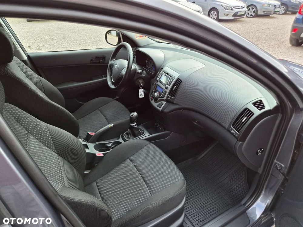 Hyundai i30 - 21