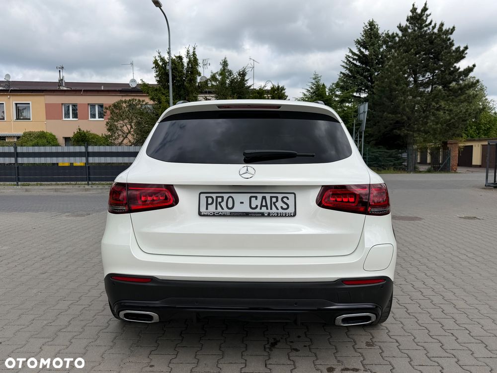 Mercedes-Benz GLC 300 de 4Matic 9G-TRONIC AMG Line - 13