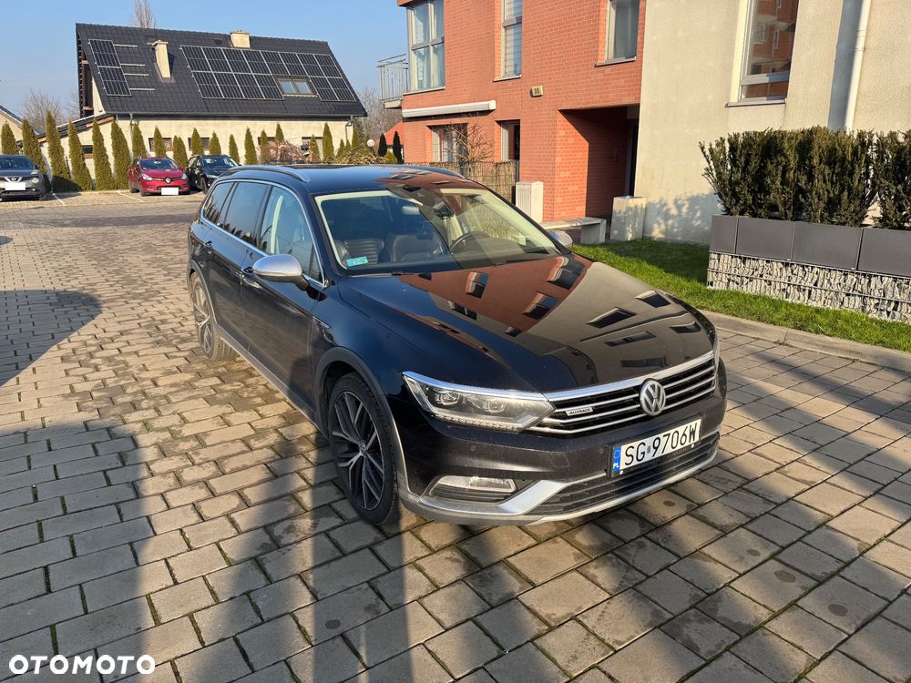 Volkswagen Passat 2.0 TDI Bi-Turbo BMT 4Mot Highline DSG - 1