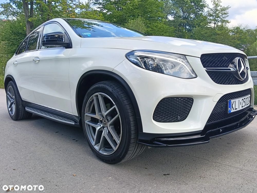 Mercedes-Benz GLE - 14