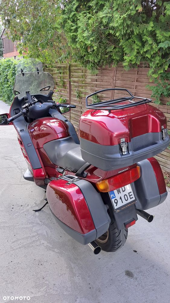 Honda ST - 5