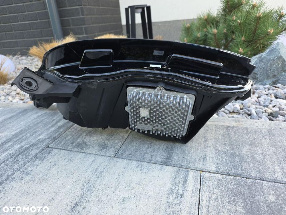 RANGE ROVER VELAR L560 Lampy przód Kompletne Full Led HIGH Version - 12