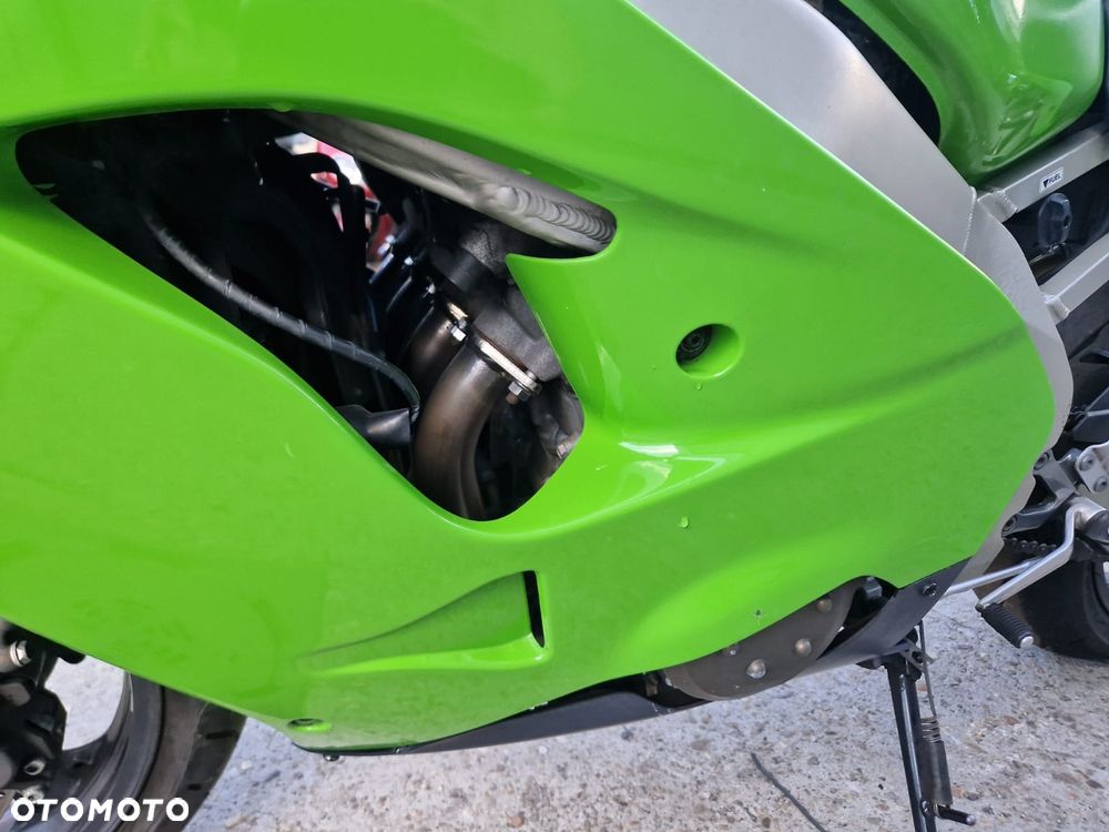 Kawasaki ZXR - 34