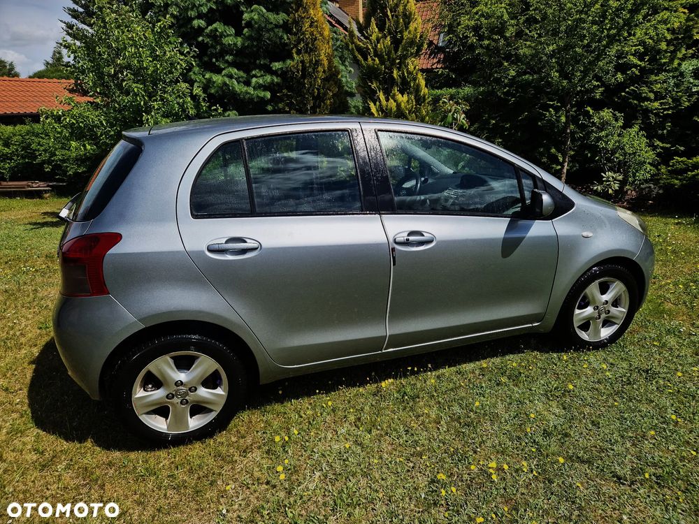 Toyota Yaris 1.3 Luna - 9