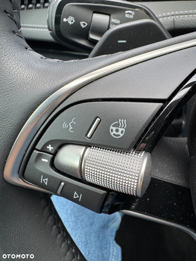 Skoda Superb 2.0 TDI SCR 4x4 L&K DSG - 26