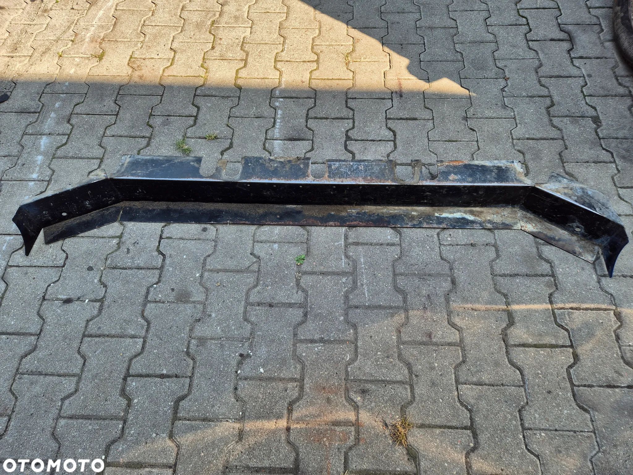 LISTWA PROGOWA KABINY PRIMASTAR TRAFIC VIVARO 01-14 - 1