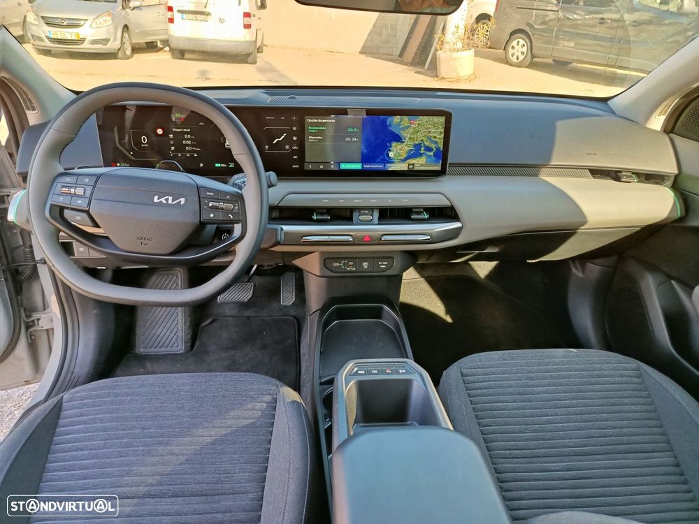 Kia EV4 58.3 kWh Drive — fotografia 8