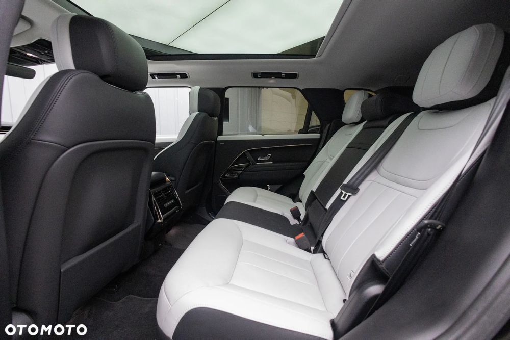 Land Rover Range Rover Sport - 30