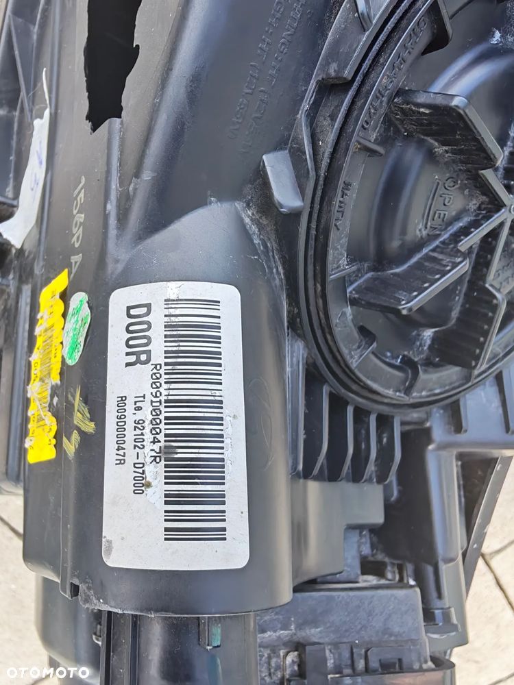 Hyundai Tuscon III  2015-2020 lampa przód  92102-D7000 - 5