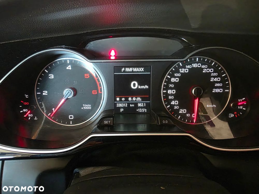 Audi A4 Limousine 2.0 TDI DPF clean diesel multitronic S line Sportpaket - 34