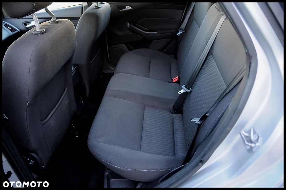 Ford Focus - 27