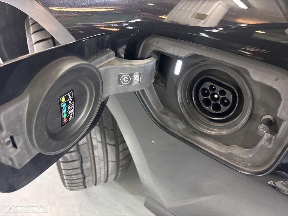 BMW 330 e Corporate Edition Auto - 9