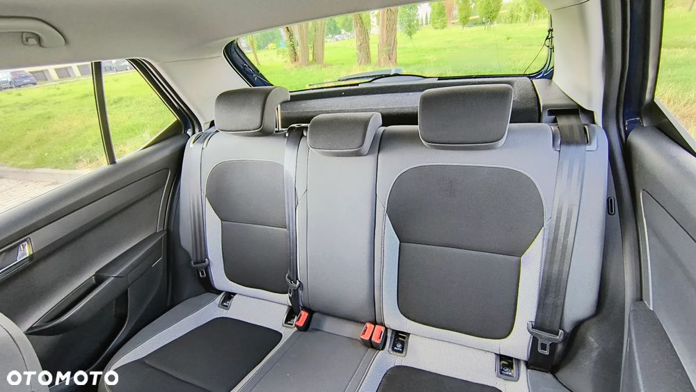 Skoda Fabia 1.2 TSI Active - 24