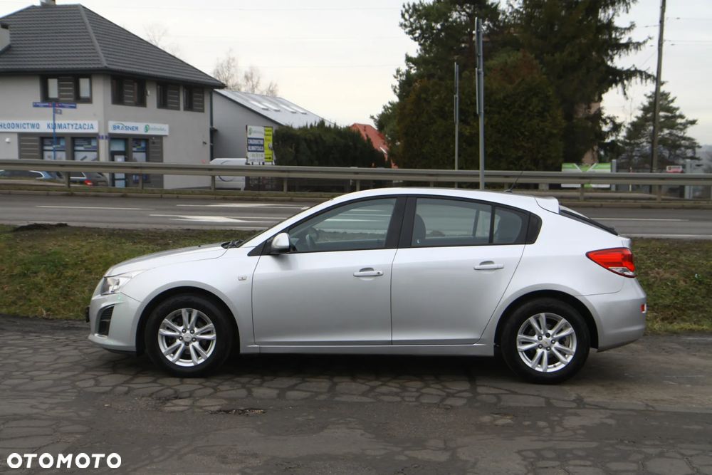 Chevrolet Cruze 1.8 LT - 6
