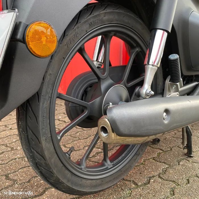 Honda Super Cub 125 - 6