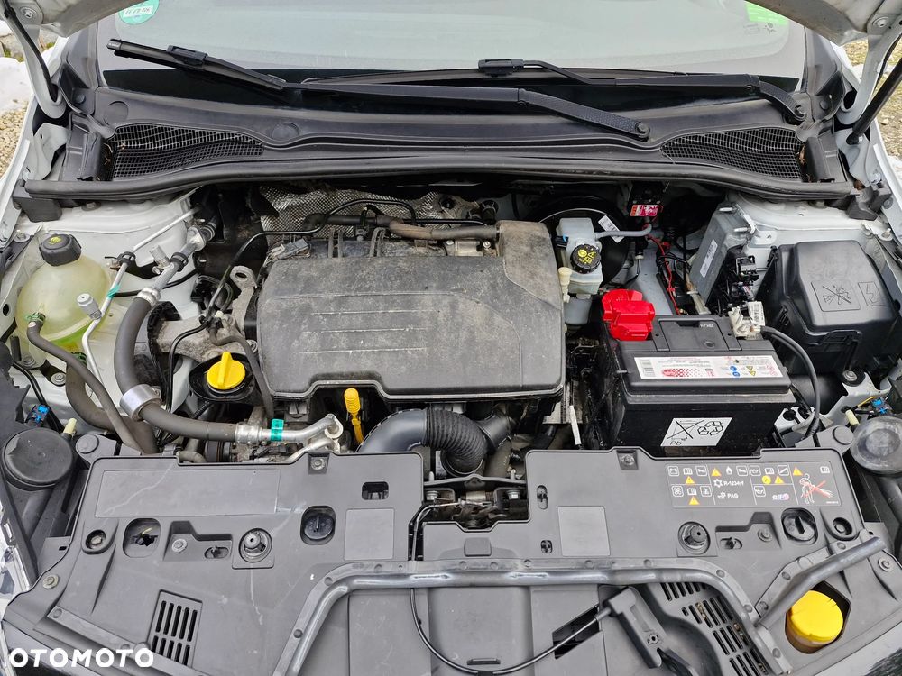 Renault Clio 1.2 16V 75 LIMITED - 22