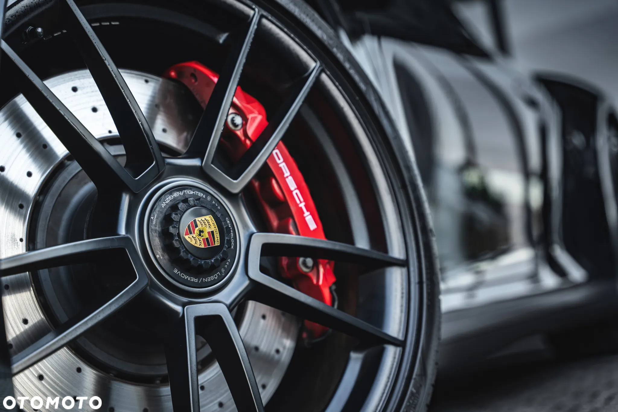 Porsche Carrera GT - 3
