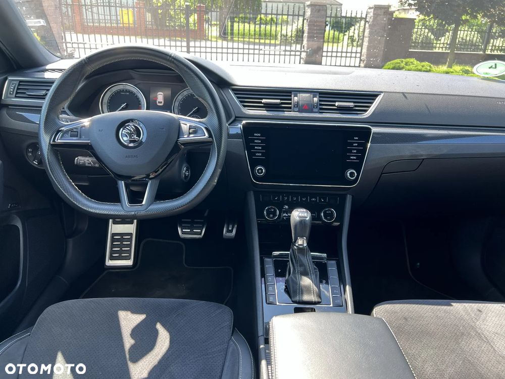 Skoda Superb 2.0 TDI 4x4 Sportline DSG - 28