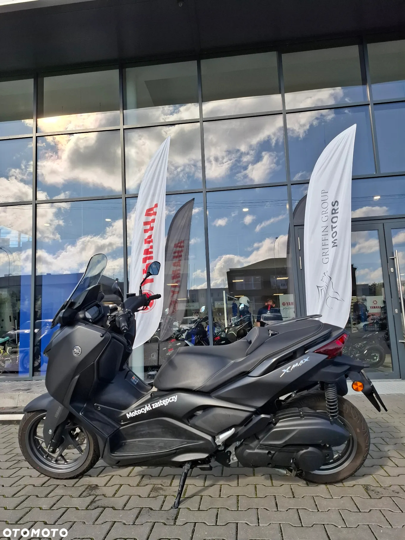 Yamaha X-max - 4