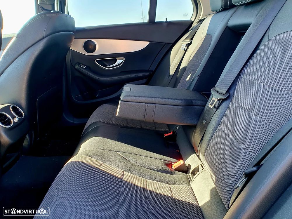Mercedes-Benz C 220 d Avantgarde - 13