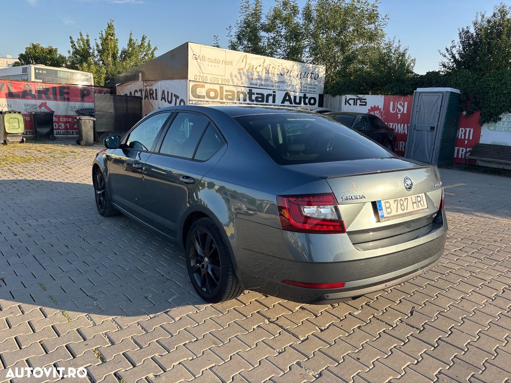 Skoda Octavia 2.0 TDI Ambition - 11