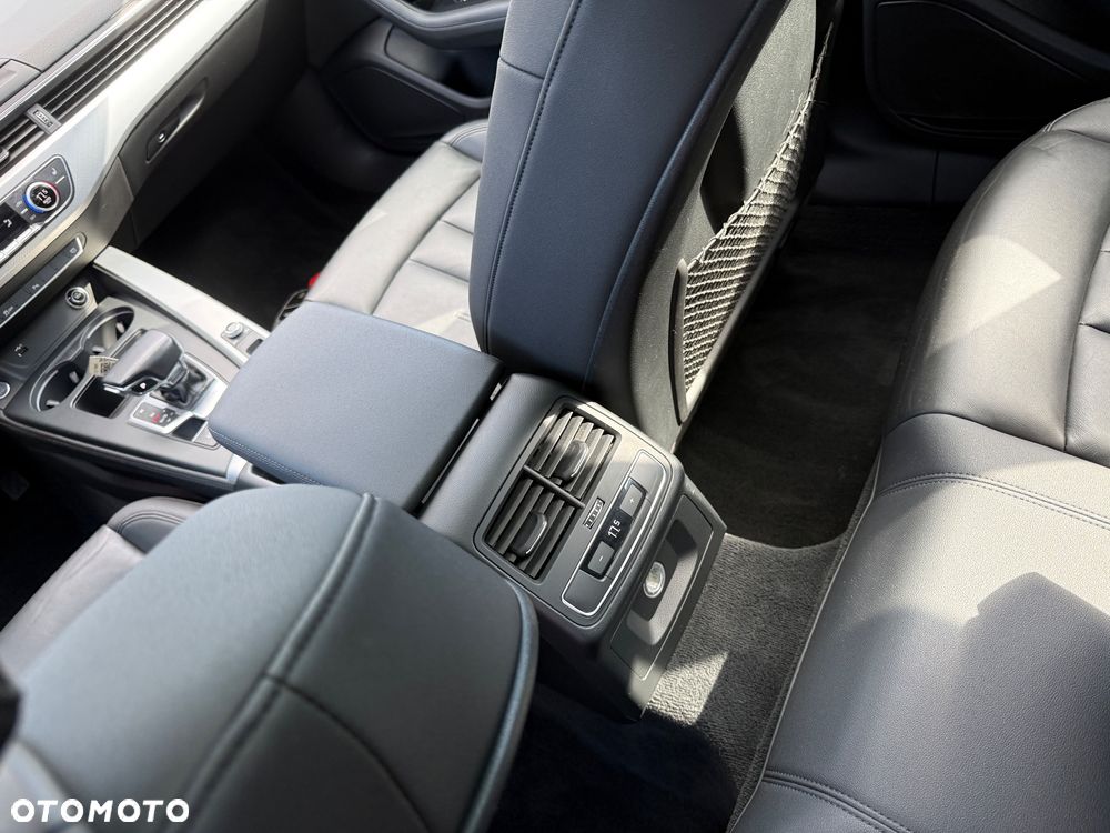 Audi A4 Avant 35 TFSI S tronic sport - 22