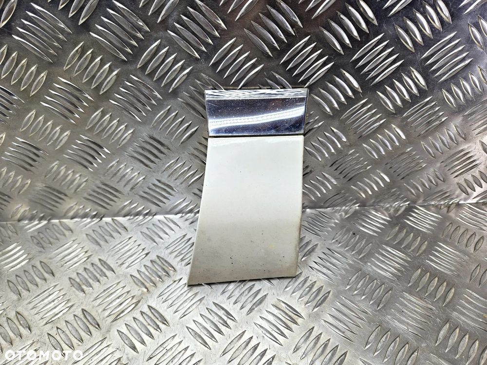 VW TOUAREG 7P 10-18R NAKLADKA BLOTNIKA LISTWA PRAWA LR9A 7P6853718C - 1