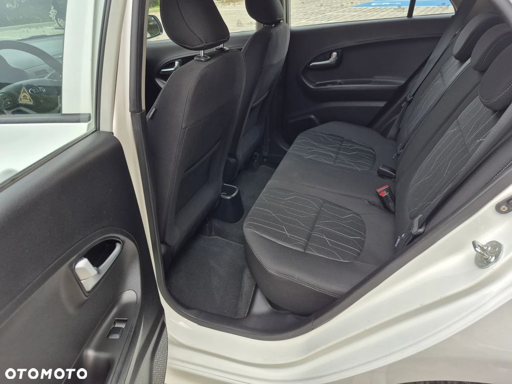 Kia Picanto 1.2 L - 17