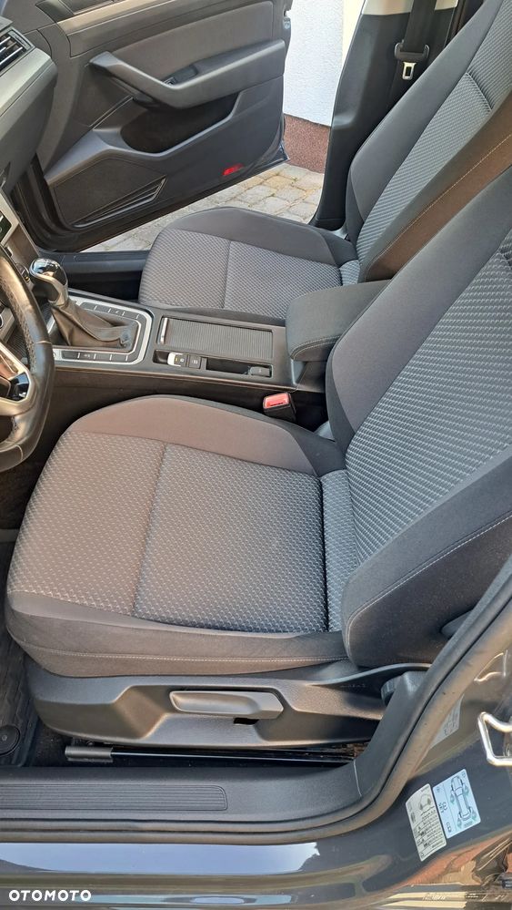 Volkswagen Passat 1.5 TSI EVO Business - 16