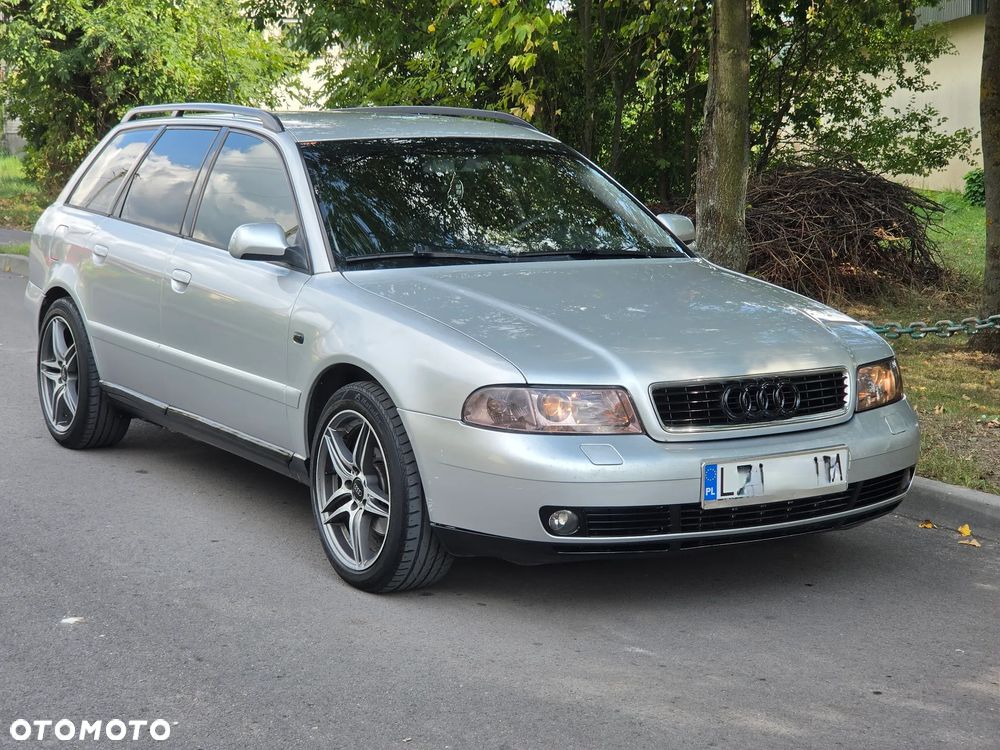Audi A4 Avant 2.8 - 2