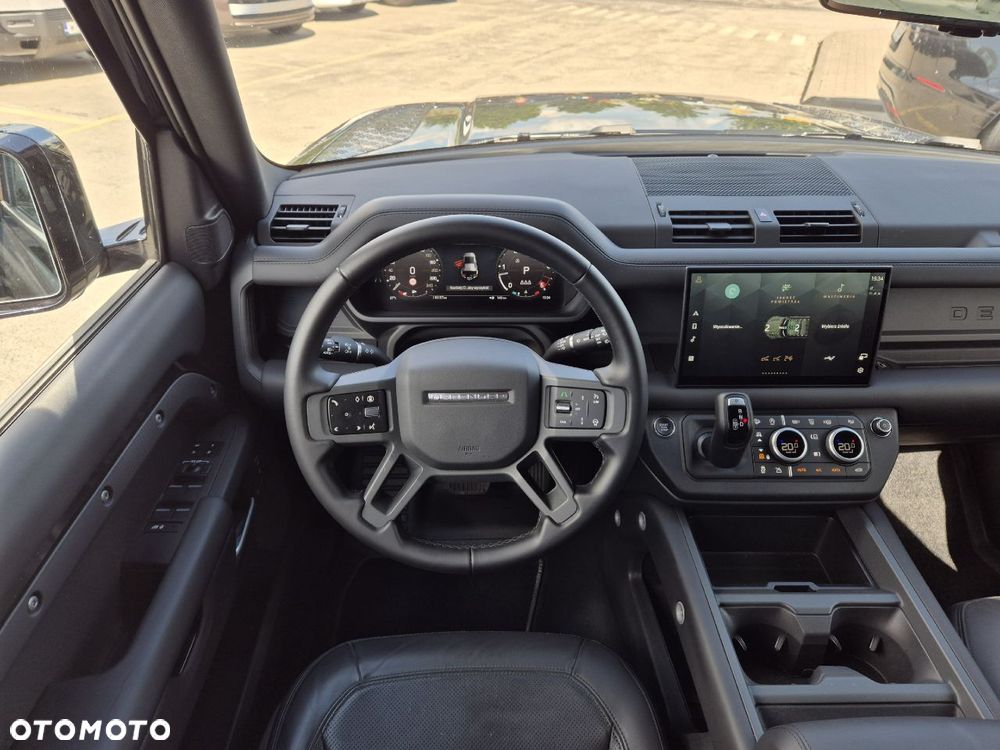 Land Rover Defender 3.0 D300 mHEV X-Dynamic SE - 9