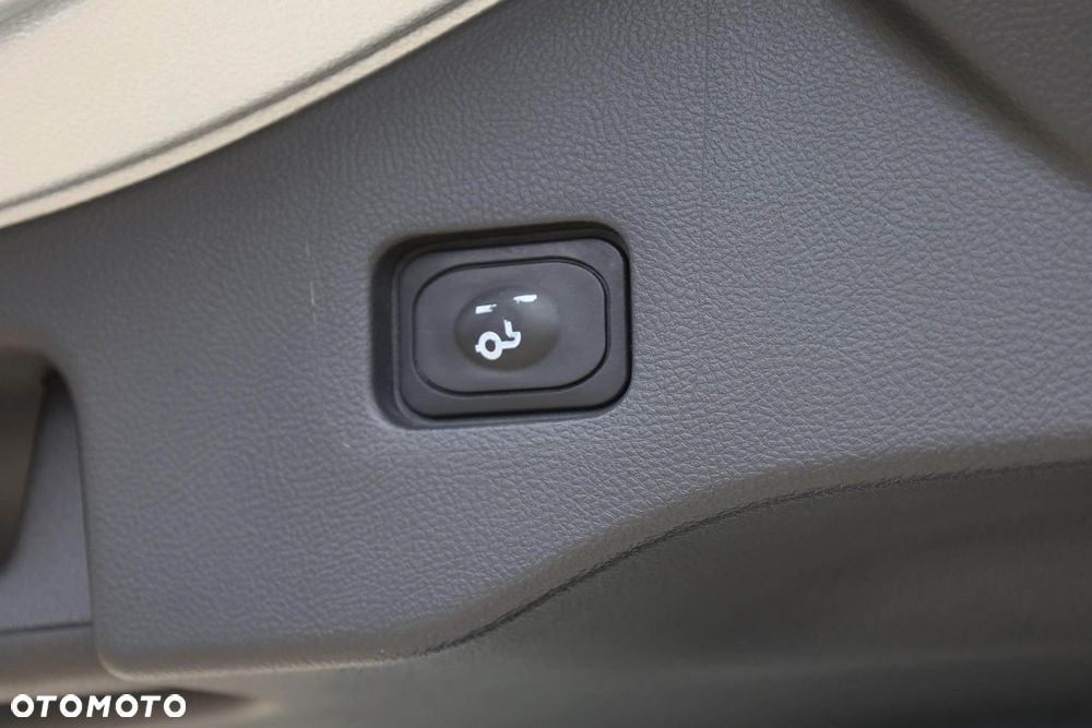 Ford Mondeo 2.0 EcoBlue Titanium - 39