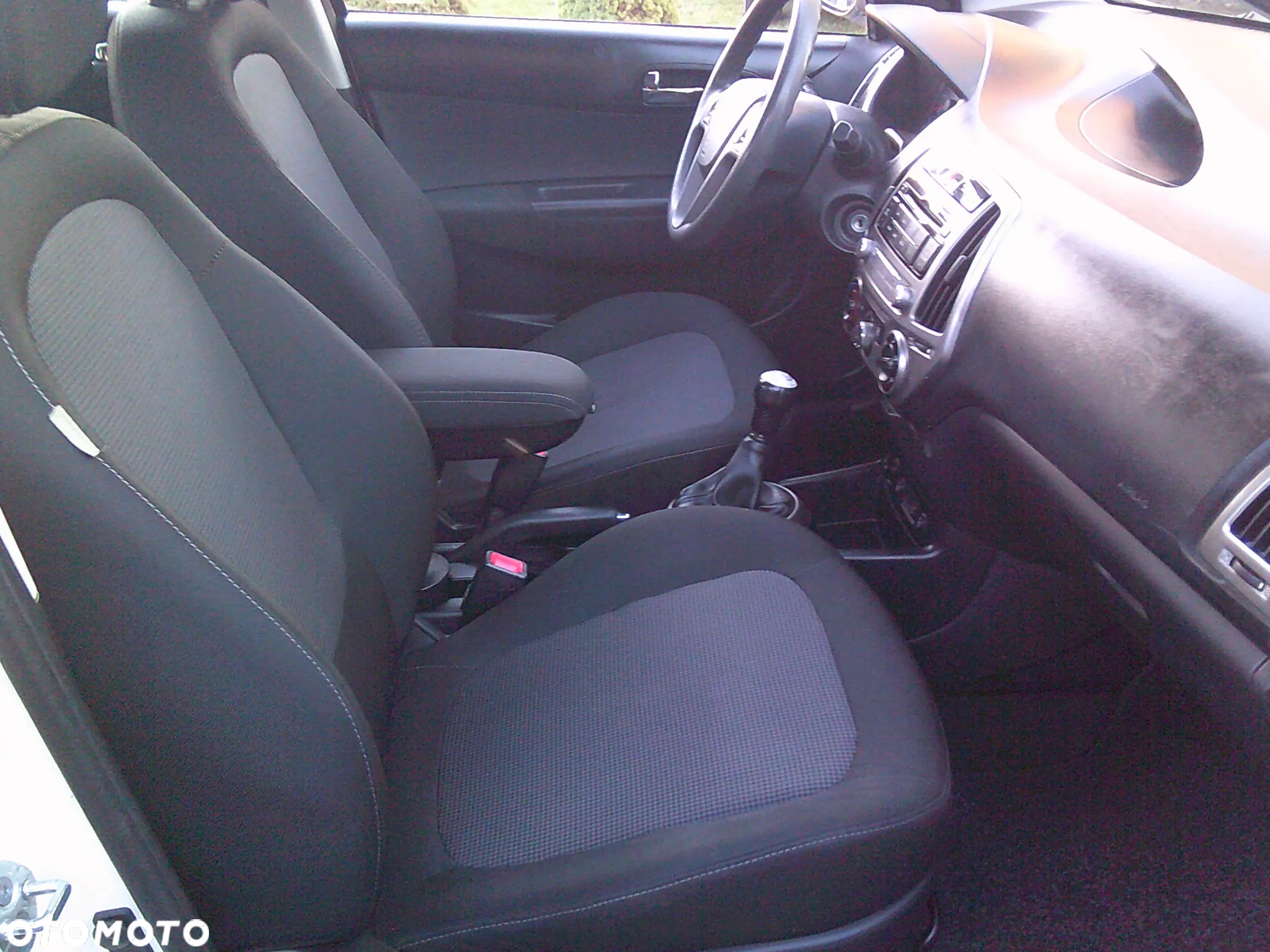 Hyundai i20 1.2 5 Star Edition - 12