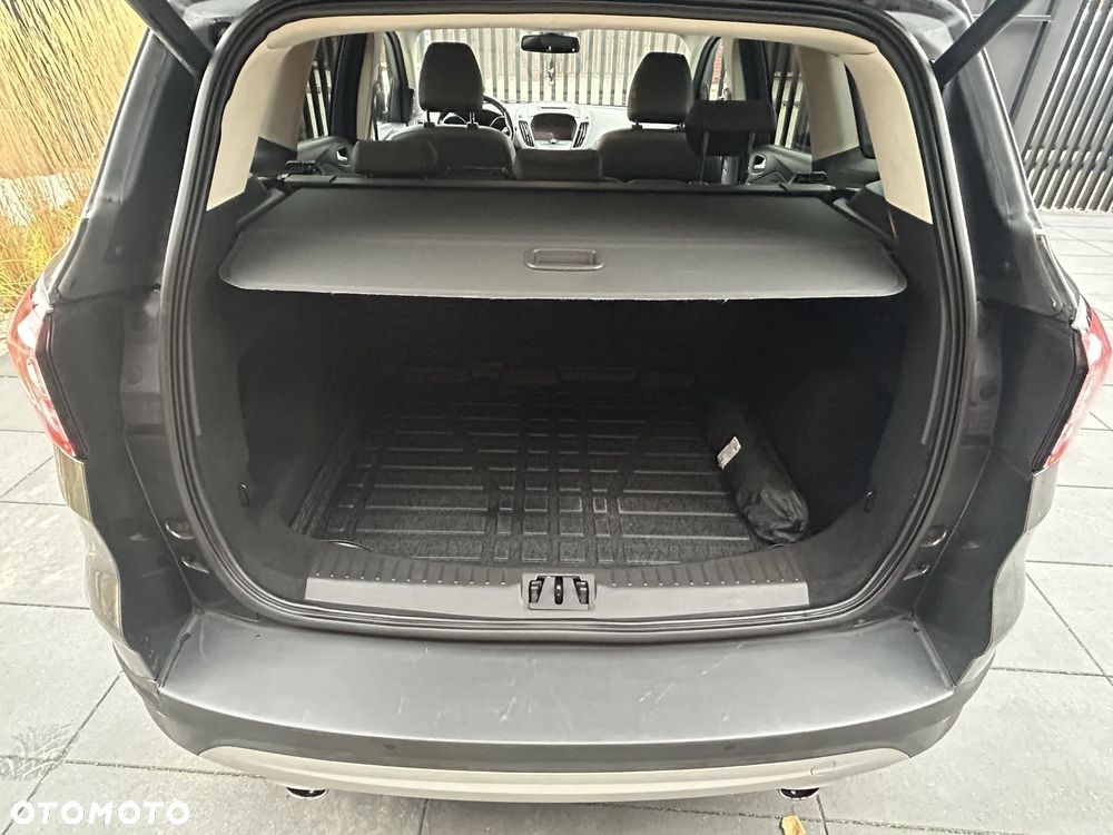 Ford Kuga 1.5 EcoBoost 4x4 Titanium - 14