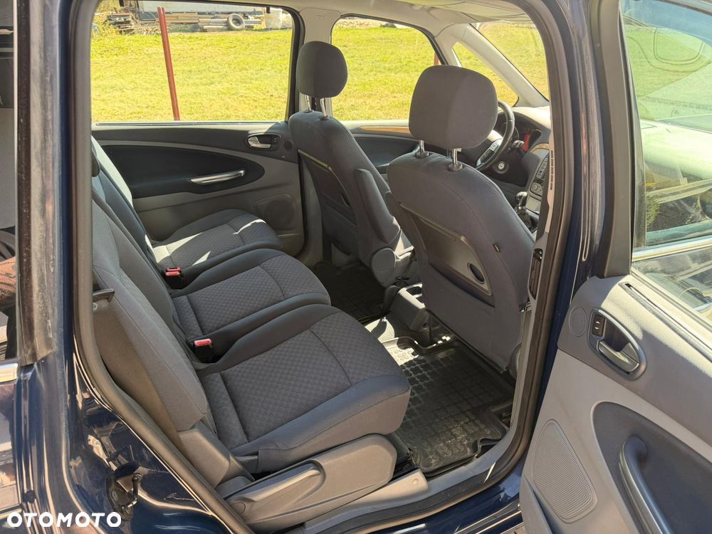 Ford Galaxy 2.0 Ghia - 5