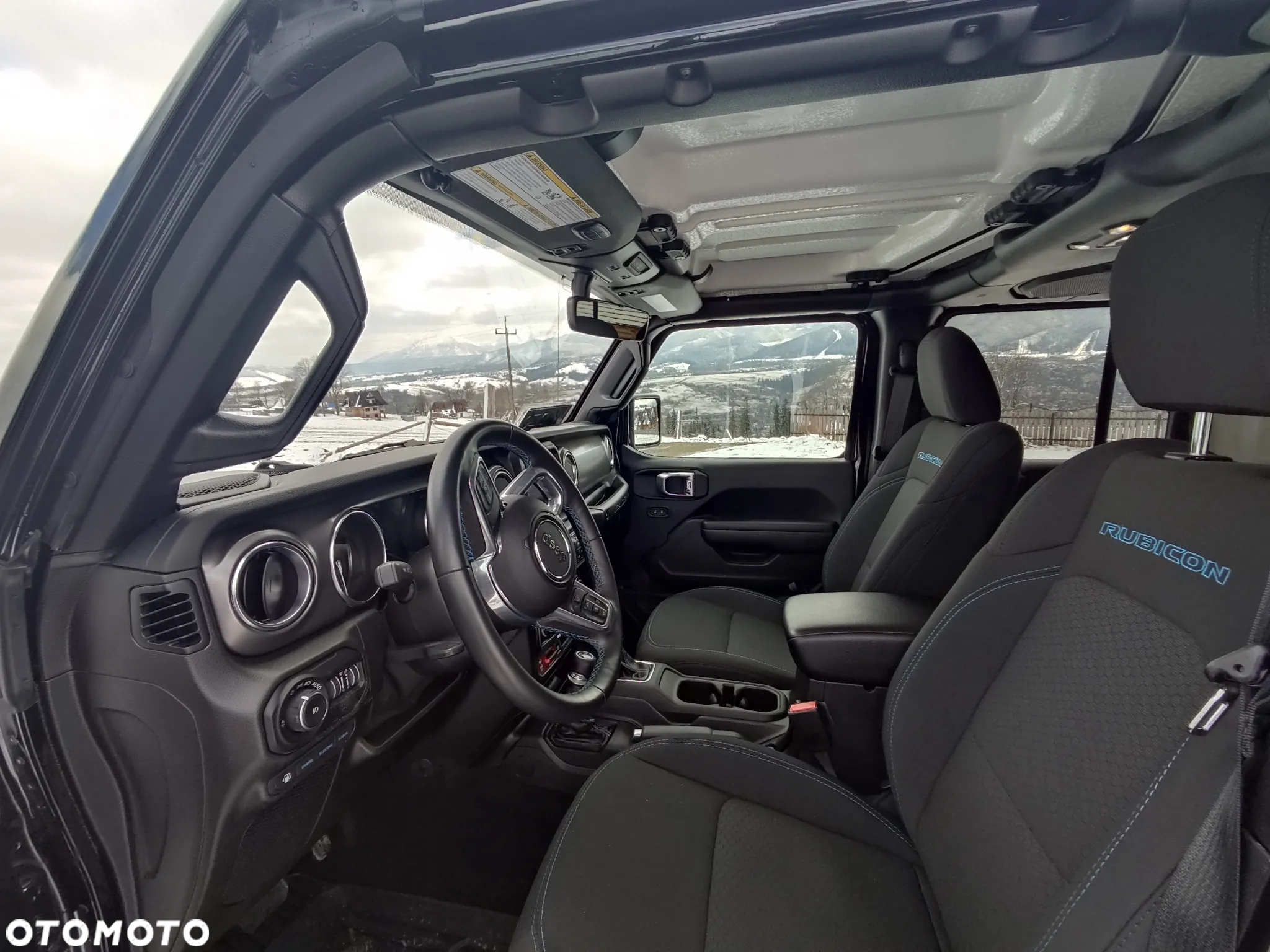 Jeep Wrangler - 11