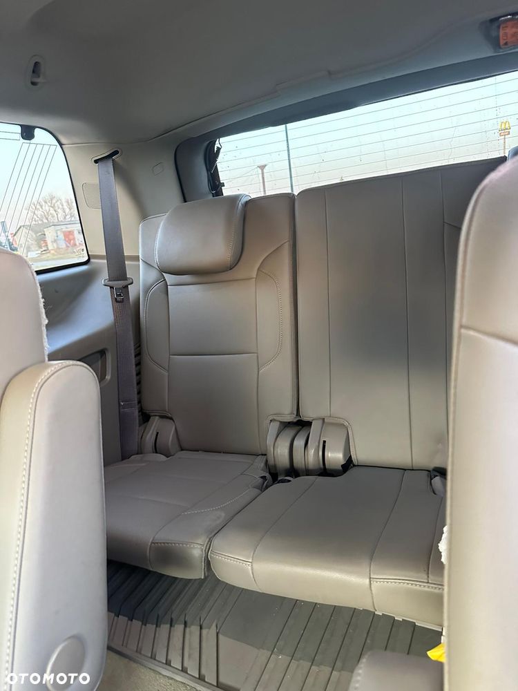 Chevrolet Tahoe - 3