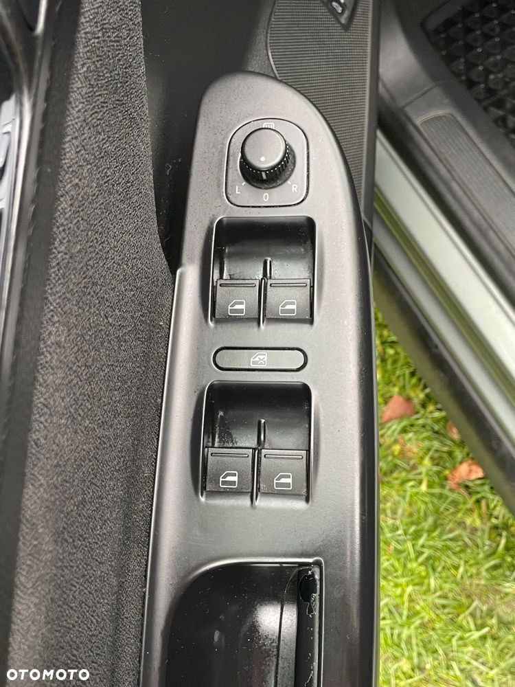 Volkswagen Passat 2.0 TDI Comfortline - 7