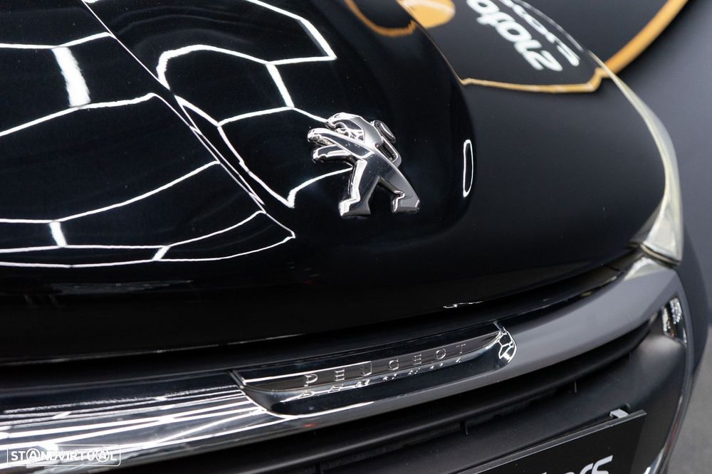 Peugeot 208 1.2 PureTech Style - 14