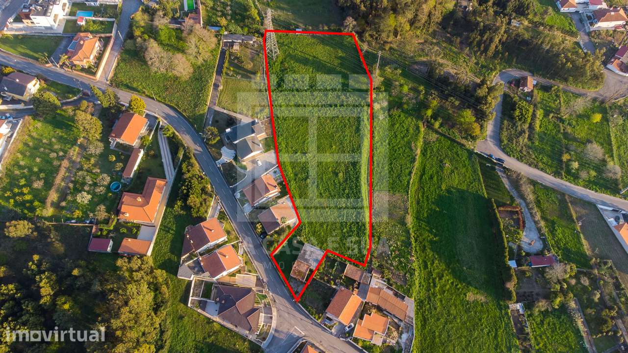 Terreno com ruína e 6.701 m² em Nogueira da Regedoura, S.M. Feira - Grande imagem: 2/12