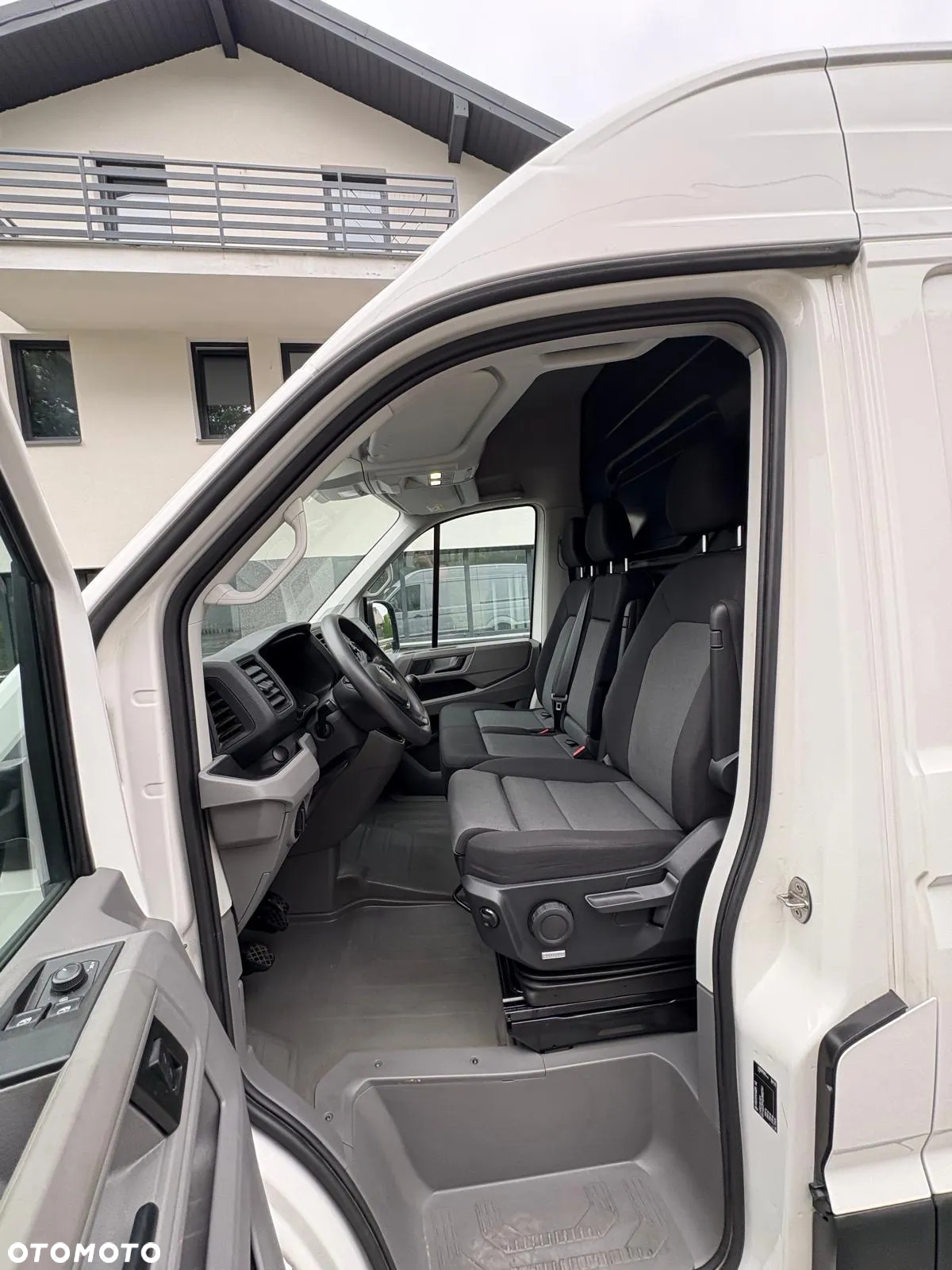 Volkswagen Crafter L3H3 - 10