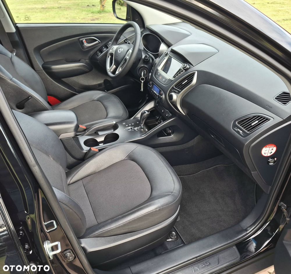 Hyundai ix35 - 24