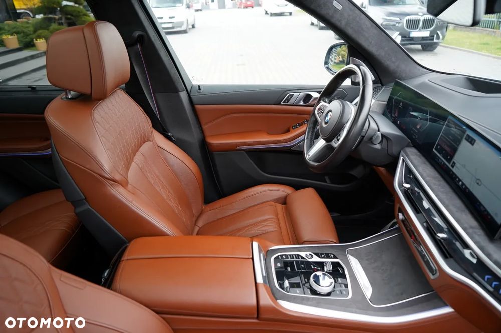 BMW X5 xDrive30d mHEV - 27