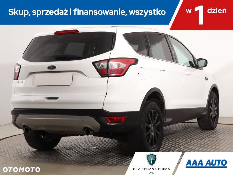 Ford Kuga - 7