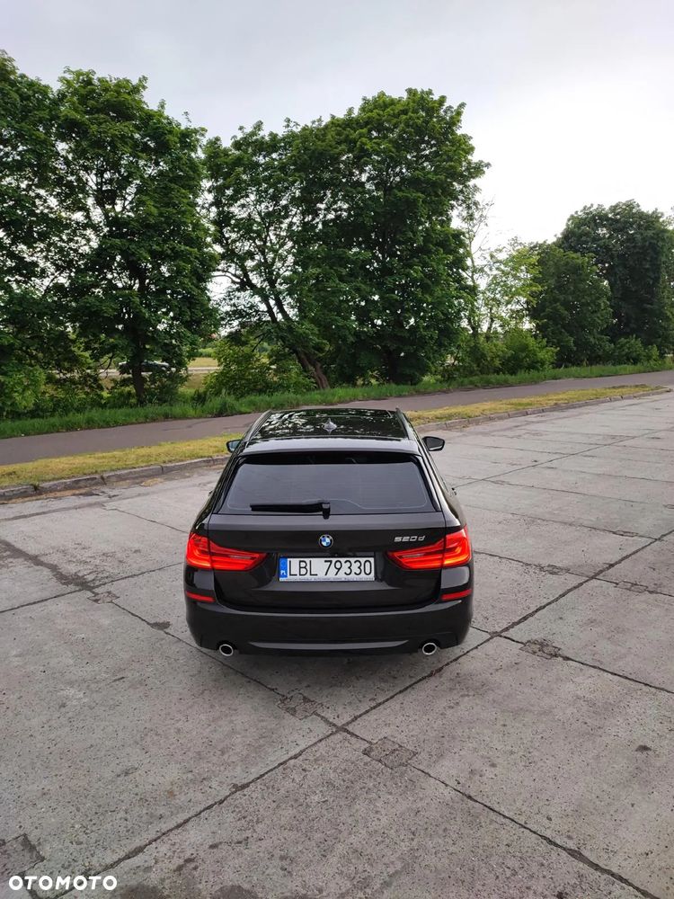 BMW Seria 5 520d - 10